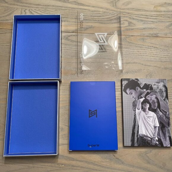 NEW SuperM The 1st Album 'Super One' [Unit B Version - LUCAS & BAEHKYUN & MARK] - Picture 8 of 15